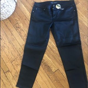 Silent disco Capri jeans